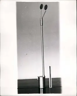 Frequency: Computers - Electronics - Robots - Technology - TV's