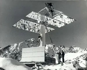 Heliostat: Computers - Electronics - Robots - Technology - TV's