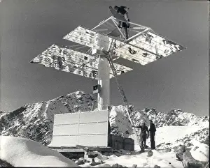 Heliostat: Computers - Electronics - Robots - Technology - TV's