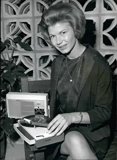 Handbags: Computers - Electronics - Robots - Technology - TV's