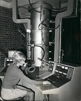 Janis: Computers - Electronics - Robots - Technology - TV's
