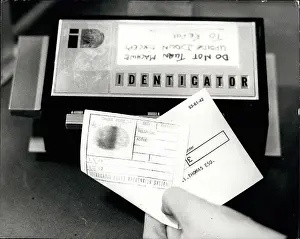 Cheque: Computers - Electronics - Robots - Technology - TV's