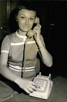 Receptionist: Computers - Electronics - Robots - Technology - TV's