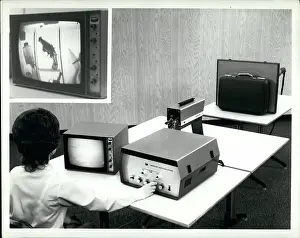 Detect: Computers - Electronics - Robots - Technology - TV's