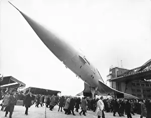 M.p.h: The Concorde Airline makes Debut