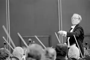 Zuzana: Conductor Charles Mackerras - Czech Philharmonic Orchestra