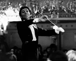Symphony: Conductor Yuri Temirkanov, 1981