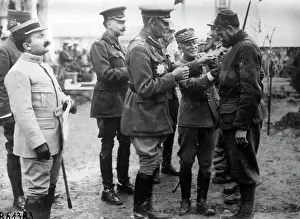 Confer: Conferring of a medal