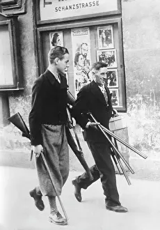 Weaponry: Confiscation of weapons in Cheb, 1938