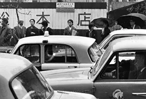 Congested: Congested traffic in a street, Tokyo, Japan