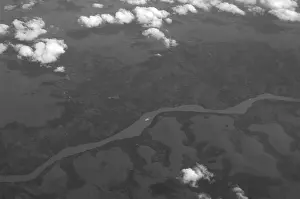 Republica: CONGO, Democratic Republic of the. River across
