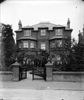 Suburbia: Coniston, 116 Main Road, Sidcup