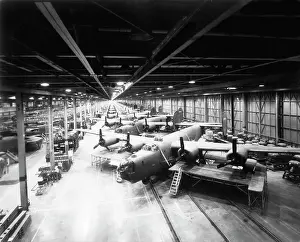 Companys: Consolidated B-24 Liberator final assembly line at Ford