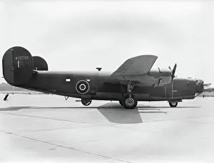 Prestwick: Consolidated B-24H Liberator B-6
