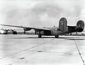 Prestwick: Consolidated B-24H Liberator B-6