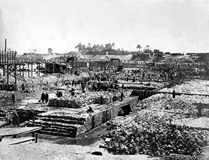 Aswan: Constructing the old Aswan dam, Egypt
