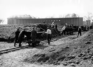 Pickaxe: Construction of an airfield by the FAD in Baden, around the