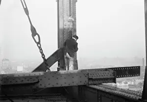 33rd: Construction - Architecture - Building