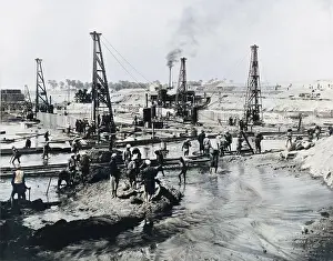 Piling: Construction of the Aswan Dam