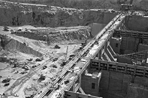 Aswan: Construction of Aswan Dam