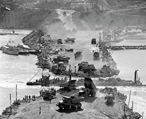 Aswan: Construction of Aswan Dam