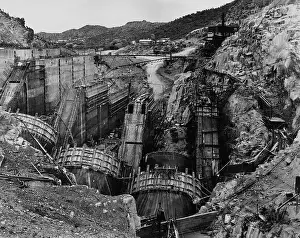Resource: Construction on the Bartlett Dam, 1938
