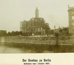 Collegiate: Construction of the Berlin Cathedral, 1897