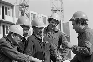 Simonov: Construction department ?163