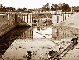 Diglis: Construction of Diglis canal basin, Worcester