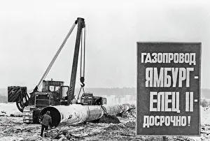 Pipeline: Construction of gas pipeline Yamburg-Yelets, 1985