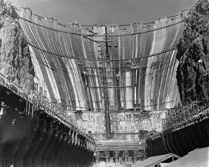 Resource: Construction of the Hoover Dam, 1935