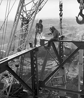 Assemble: Construction of KamAZ vehicle factory, 1973