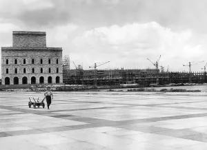 Grosse: Construction of the Kongresshalle - Congress