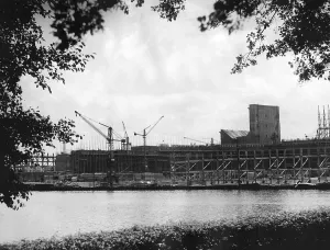 Scaffolding: Construction of the Kongresshalle - Congress