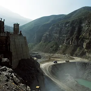 Dagestan: Construction of Miatlin hydroelectric power station, 1981