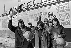 Finishers: Construction of Molodyozhnaya hotel, 1979