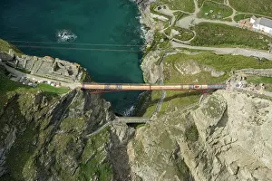 Tintagel: Construction of new Tintagel Castle footbridge, Cornwall