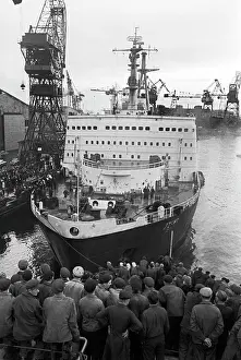 Baranov: Construction of nuclear ice-breaker Lenin, 1959