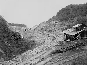 Breakthrough: Construction of the Panama Canal, 1904