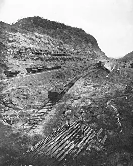Breakthrough: Construction of the Panama Canal, 1909
