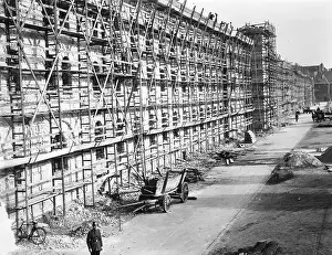 Renovated: Construction site in Berlin, 1934