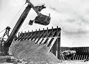 Splitter: Construction of a splitter box at a German airfield, Norway