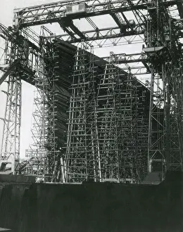 T.s.s: Construction of the Titanic