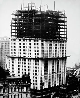 Woolworth: Construction of the Woolworth Building, New York