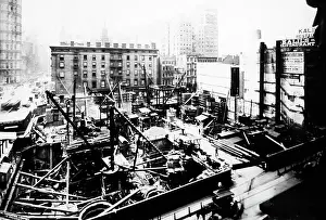 Woolworth: Construction of the Woolworth Building, New York