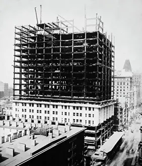 Woolworth: Construction of the Woolworth Building, New York