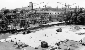 Slabs: Construction work on the Koenigsplatz in Munich, 1935