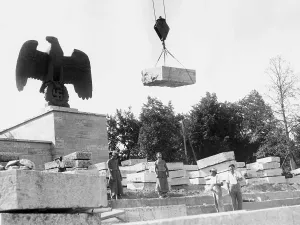 Ashlar: Construction work in the Luitpoldarena on the