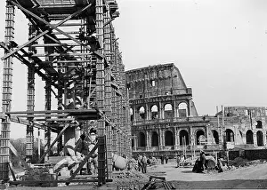 Venere: Construction work in Rome