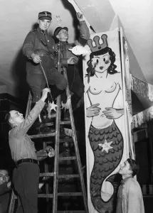 Festivity: Construction work for an SA carnival, 1934